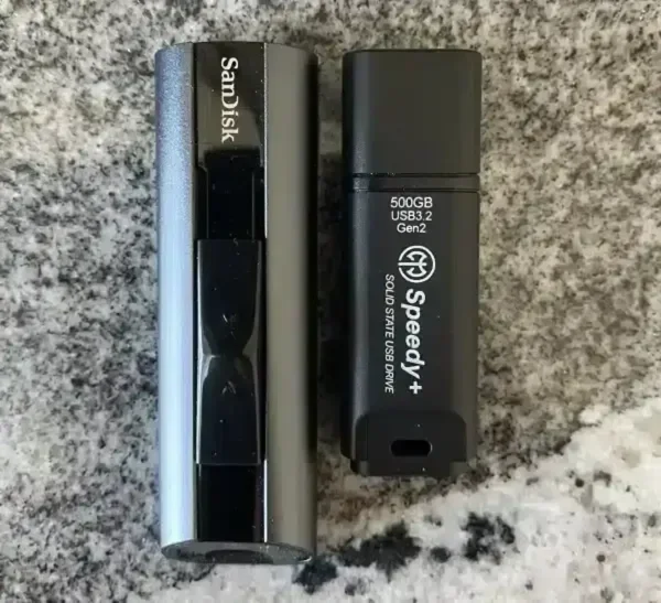 AXE Speedy+ vs SanDisk Pro