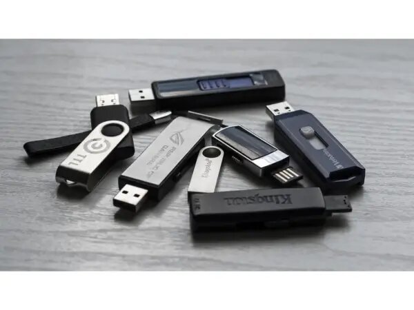 fastest usb flash drive